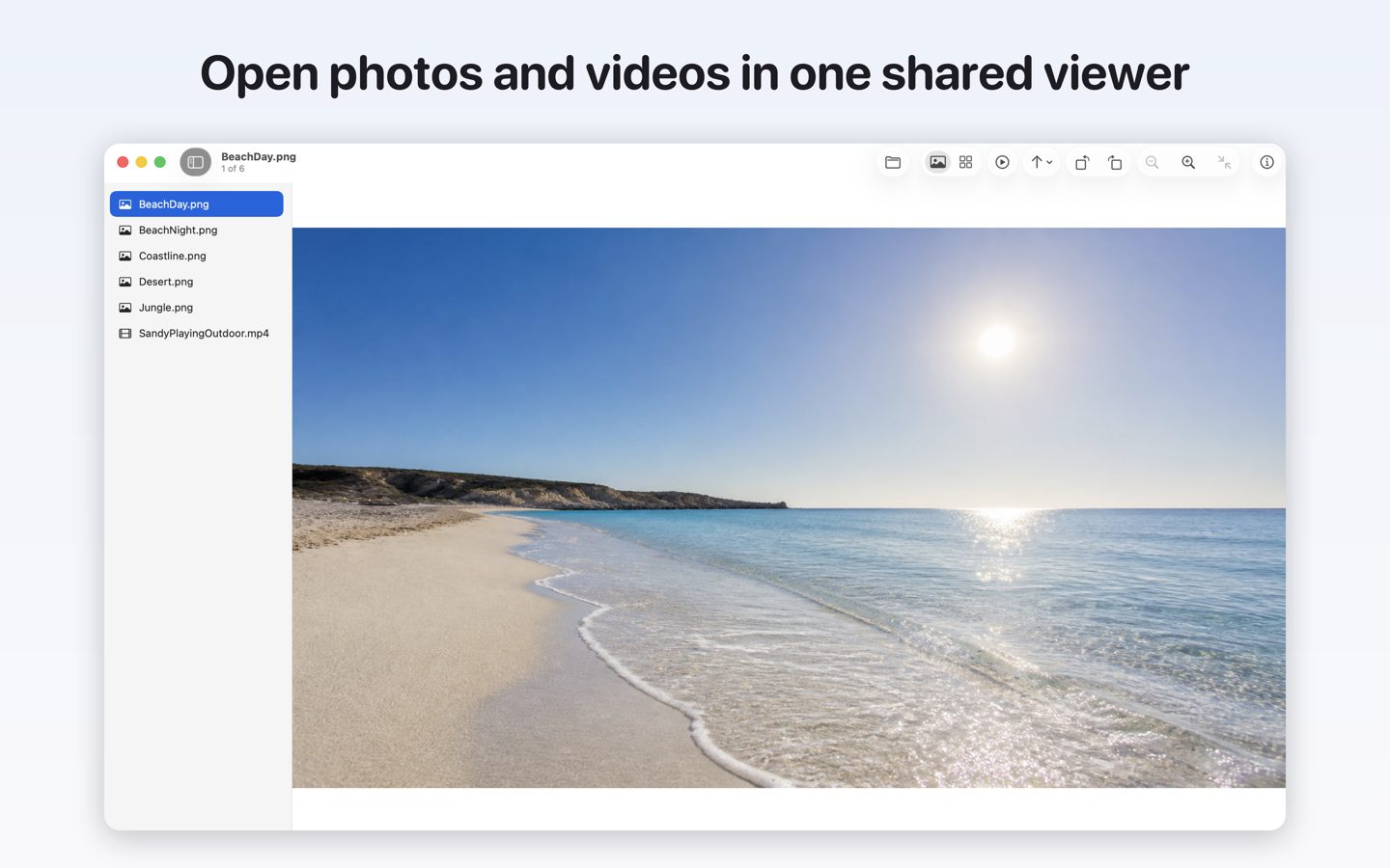 Videre showing a beach photo, with the other files of the folder listed in the sidebar
